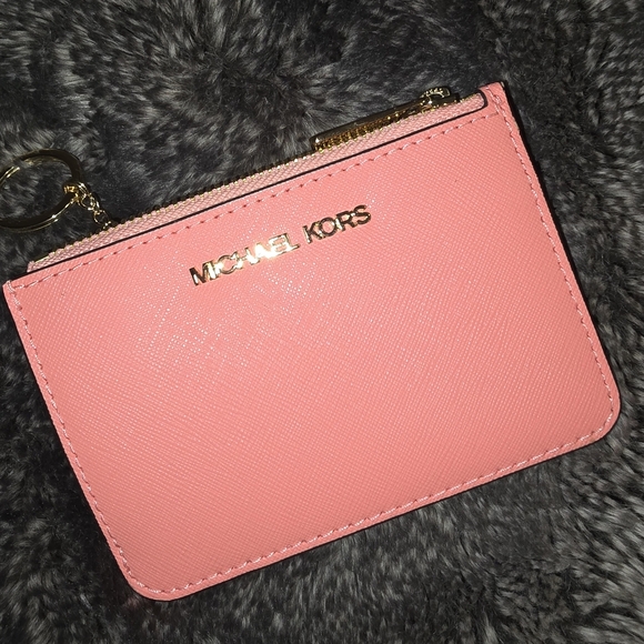 Michael Kors Accessories - Euc Michael Kors Cardholder Key Chain